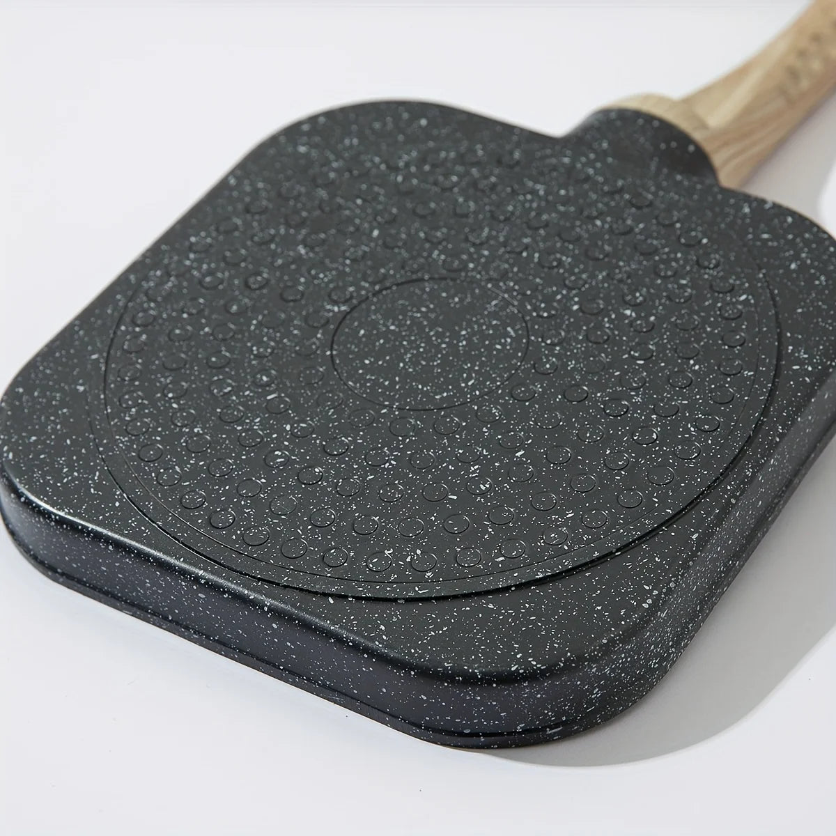 1Pc Medical Stone Four-Hole Omelette Pot 